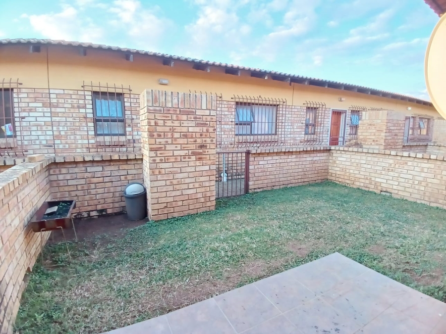 1 Bedroom Property for Sale in Vaalpark Free State